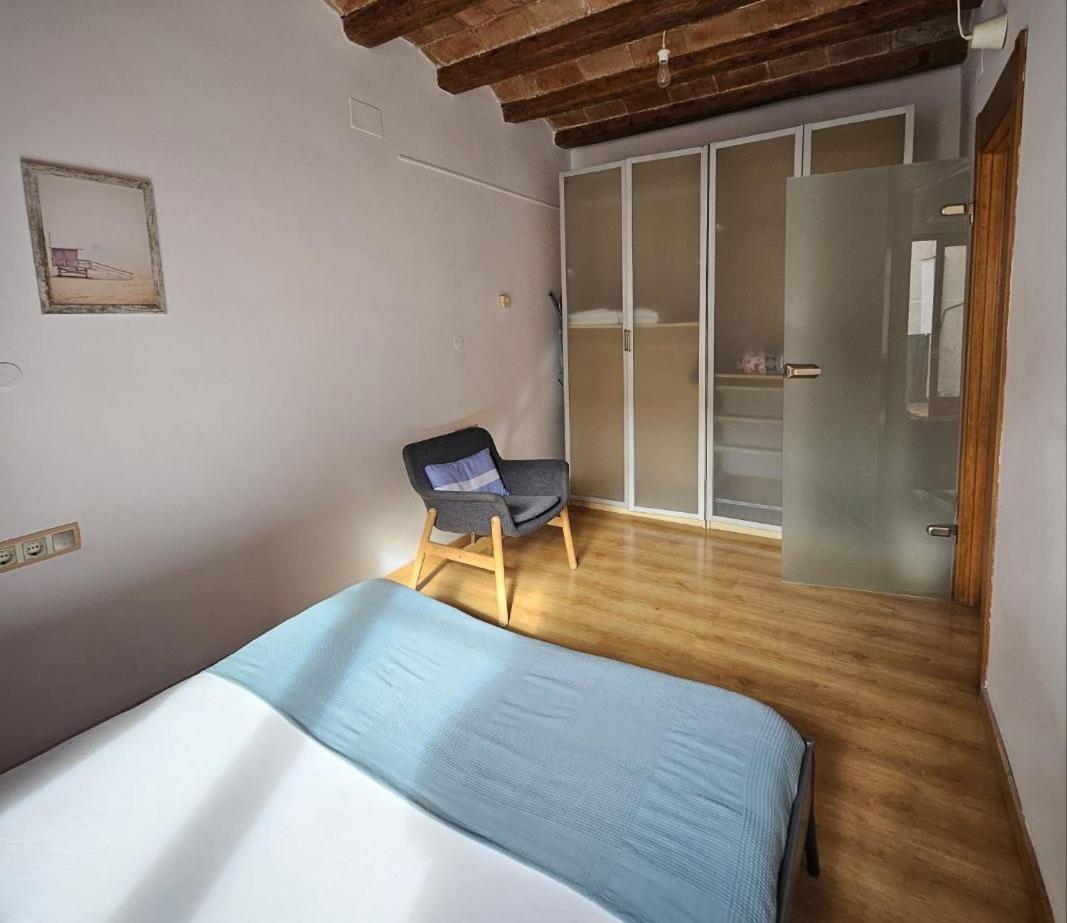 Flat With 2 And Private Terrace Min 32 Days Appartement Barcelona
